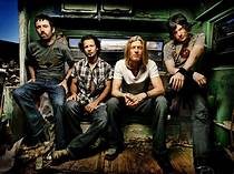 Artist Puddle of Mudd